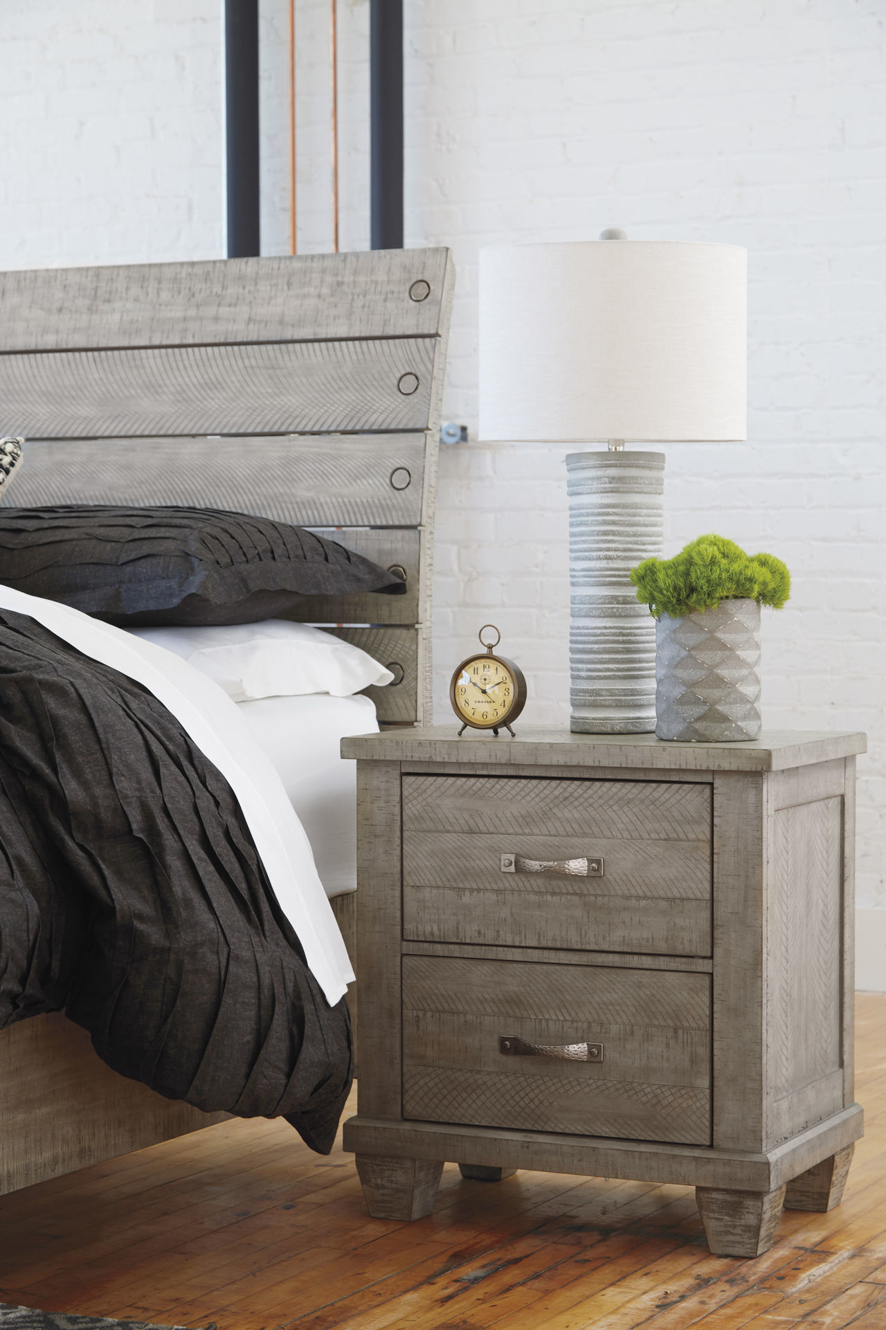 Naydell Gray 2 Drawer Nightstand Kimbrell's Furniture