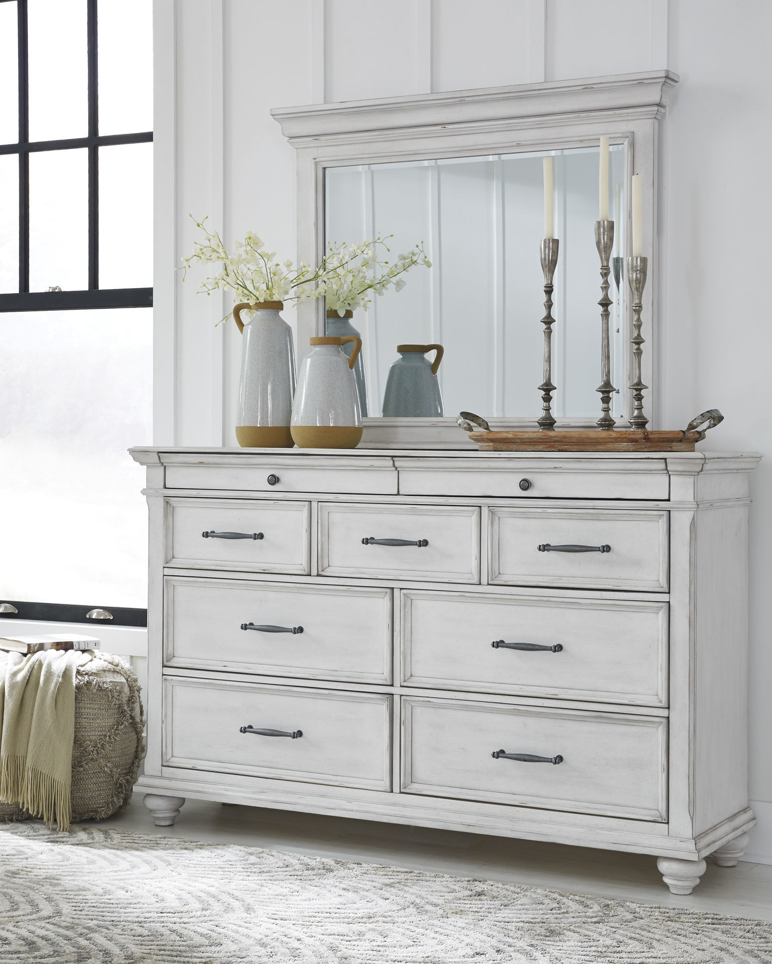 Kanwyn White Dresser & Mirror Kimbrell's Furniture